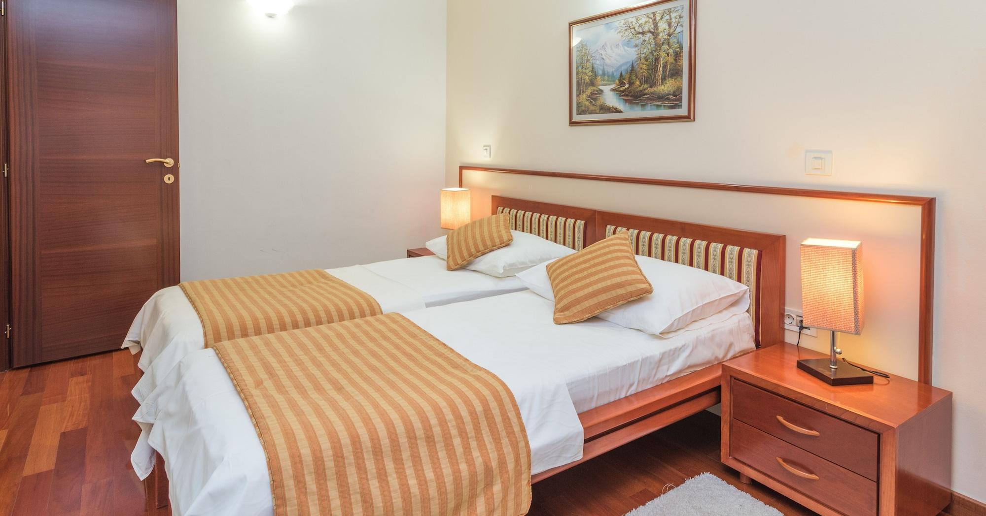 Hotel Trogir Palace Εξωτερικό φωτογραφία