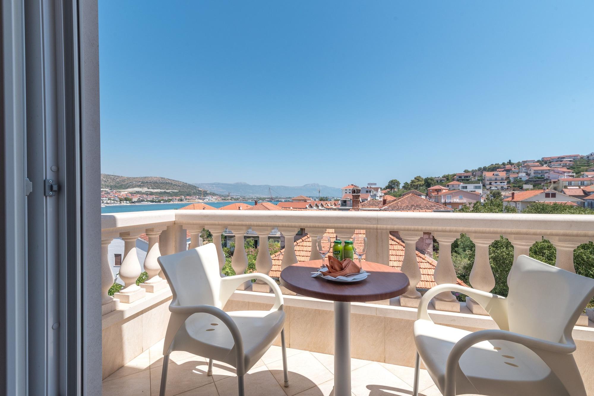 Hotel Trogir Palace Εξωτερικό φωτογραφία
