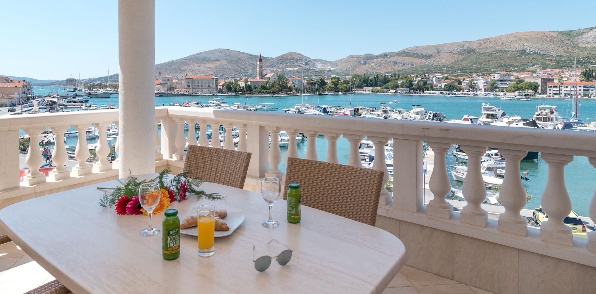 Hotel Trogir Palace Εξωτερικό φωτογραφία