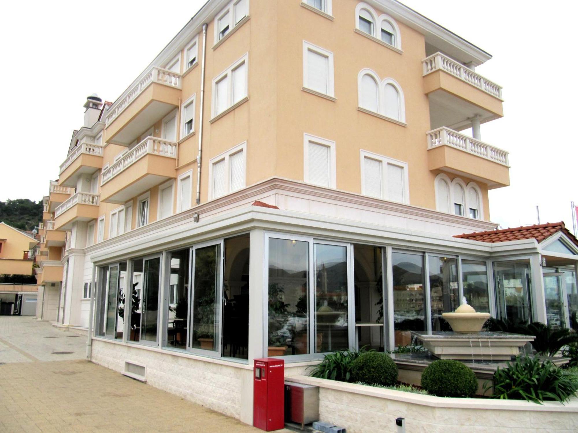 Hotel Trogir Palace Εξωτερικό φωτογραφία