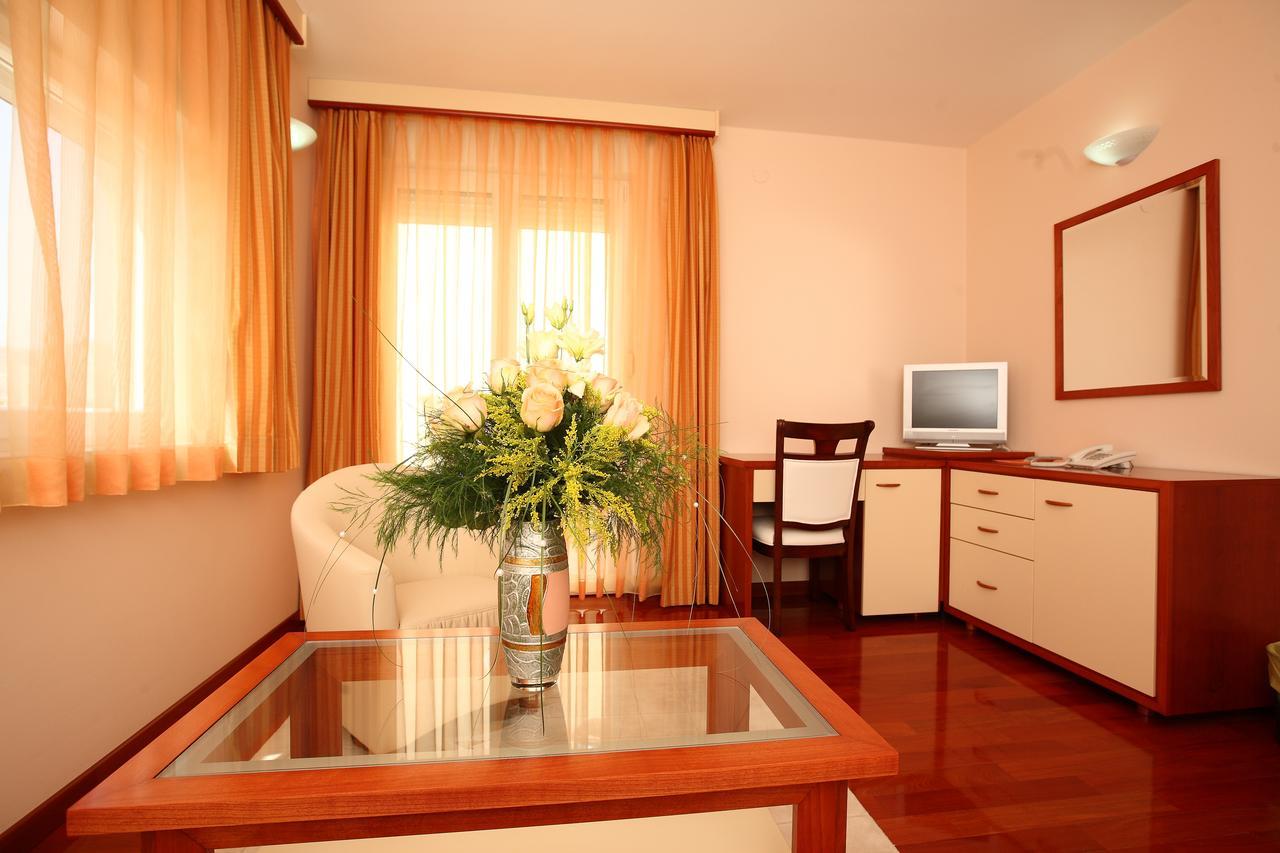 Hotel Trogir Palace Δωμάτιο φωτογραφία