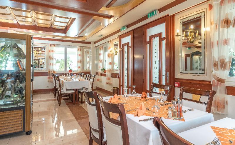 Hotel Trogir Palace Εξωτερικό φωτογραφία