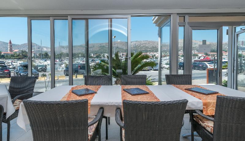 Hotel Trogir Palace Εξωτερικό φωτογραφία