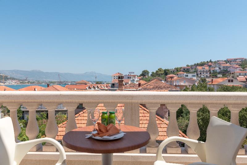 Hotel Trogir Palace Εξωτερικό φωτογραφία